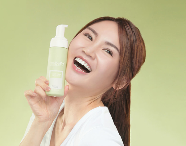 水贝娜清肌净颜洁面泡沫